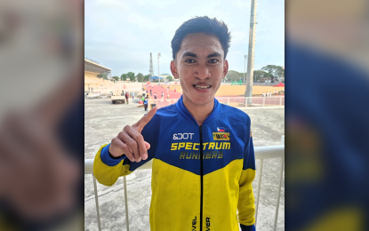<p><strong>STILL GOLD MEDALIST.</strong> Mark Mahinay of Central Visayas keeps the men's 5000 meters title in the Private Schools Athletic Association National Games athletics competition in Tuguegarao City, Cagayan on Monday (April 7, 2025). He clocked 15 minutes and 26.3 seconds. <em>(Photo courtesy of John Mogol/RP2 Sports Radio)</em></p>