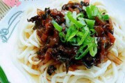 三丁打卤面的制作方法(手把手教你制作美味的卤面)