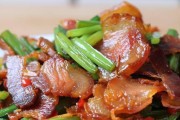 传统手工制作腊肉的做法(怎样在家自己做出口感鲜美的腊肉)