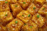教你做一道美味的肉末脆皮豆腐(用新鲜豆腐和猪肉做出美味的家常小菜)
