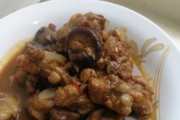 鸭腿炖香菇的家常做法(营养美味,简单易学)
