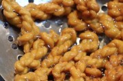 小麻花免油炸,健康美味两不误(零油炸,小麻花也可以这样玩!)