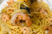 虾仁罗勒意大利面的做法（鲜香美味，简单易学）