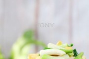 青蒜苗炒香干,口感清爽好滋味(做法简单易学,适合家常菜)