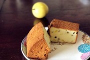 以百香果为主材制作的美味戚风蛋糕(精美可口的百香果戚风蛋糕制作方法及步骤详解)