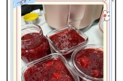 自制草莓酱，满足你的味蕾！（以新鲜草莓为原料，让你在家也能享受美味果酱。）