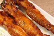 清炖鸡翅鸡脚的做法(营养美味,家常常见)