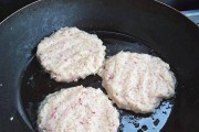 以西葫芦为主食的咸食做法(探寻西葫芦在咸食中的独特魅力)