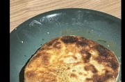掌握羊肉馅儿饼的制作技巧(以新疆特色美食为例,融入多种调料享受口感)