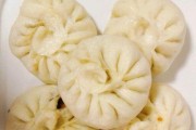 用新文美食猪肉白色香菇包子慰劳您的味蕾(白色香菇包子的制作方法,让您享受美味佳肴。)