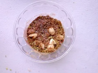 秘制异国风味鸡胸肉腌料&绝佳搭配 （减肥必备）,混合搅拌均匀