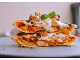 秘制异国风味鸡胸肉腌料&绝佳搭配 （减肥必备）,哒啦 我的西式鸡肉煎包出炉咯 切开真的太诱人了 我要吃去咯