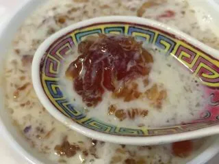 美人甜点：桃胶,喜欢椰奶可放些