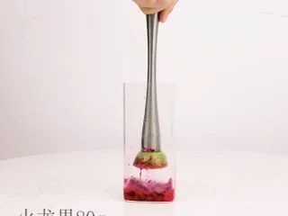 银河系水蜜桃,七夕 不止爱,用调酒压棒捣碎