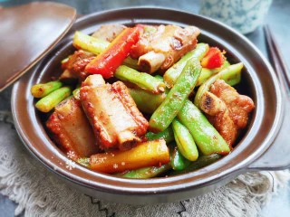 四季豆烧排骨,非常家常好吃的排骨！
