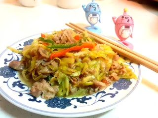 快手菜=>韭黄肥牛,出锅啦☺