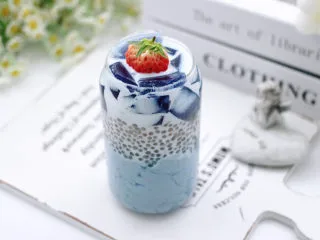 蓝蝴蝶奶冻西米露,好喝到木朋友。