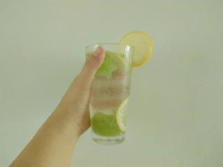 青提柠檬气泡水—夏天的快乐,期待大家尝试