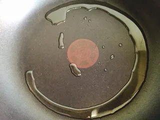 温州风味美食～炒芥菜饭,热锅冷油