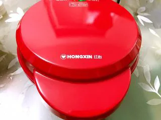 风靡街头的小吃——原味鸡蛋仔,合上盖子