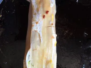 街边小吃一东北烤冷面,轻压