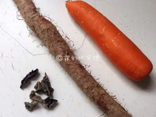 素炒山药 春的山药 清脆又爽口,食材。