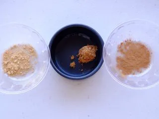 秘制异国风味鸡胸肉腌料&绝佳搭配 （减肥必备）,然后同样先准备粉状材料 姜粉 肉桂粉和黄糖