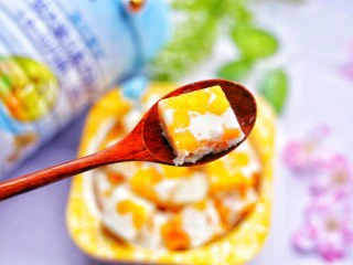 香甜爽滑的芒果牛奶布丁,来一口~