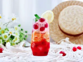 橘子蔓越莓蜂蜜冰饮,我要开动啦……