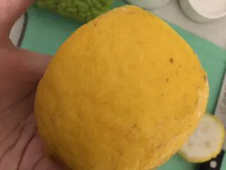 夏日清肠饮品,表面洗干净滚一下 去皮