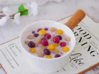 椰香西米水果芋圆,成品图