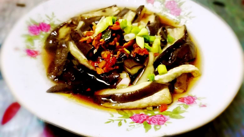 香肠风味蒸茄子~一锅两菜