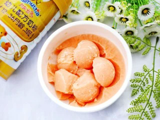 做法无敌简单的冰淇淋,成品。