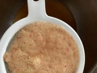 蔓越莓苹果汁,过滤