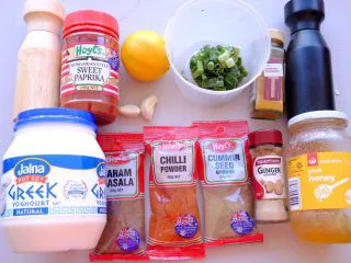 秘制异国风味鸡胸肉腌料&绝佳搭配 （减肥必备）,印度风味姜黄孜然味腌料的材料如上👆