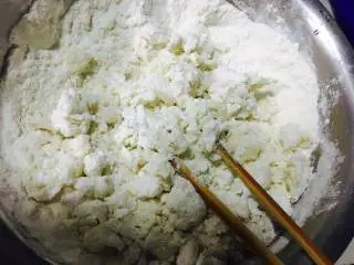 家乡小吃——小米,这是加了全部水后的,呈现絮状