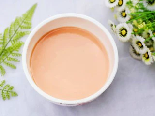 做法无敌简单的冰淇淋,放凉。