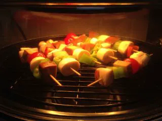 路边小吃自己做―鸡蛋干烤蔬菜串,设置180度、15分钟