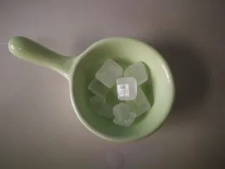 家常菜啤酒鸡翅,冰糖，放的少，因为要减肥用，没有吃那么多甜的。