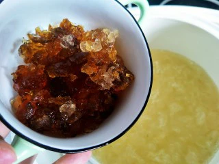 一碗可以喝的《护肤品》,还有桃胶