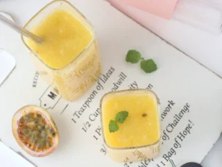 芒果百香果雪梨汁,能量满满的果汁好了。