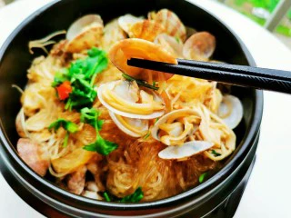 停不下来的花甲粉丝煲,来个花甲，停不下来啊！哈哈。