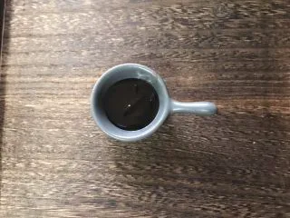 街头风味东北烤冷面,甜面酱一勺