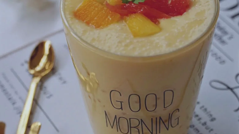 秒杀甜品店的，简单做法的杨枝甘露！