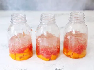 可以吸着喝的杨枝甘露,加入西米