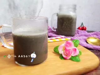 黑豆黑芝麻浆,饮用吧