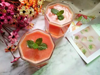 西红柿蜂蜜汁,酸酸甜甜的