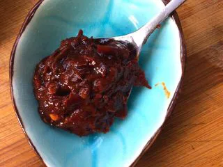 辣子蒜苗回锅肉,一勺辣酱