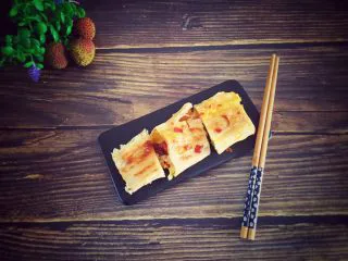 街边小吃一东北烤冷面,……