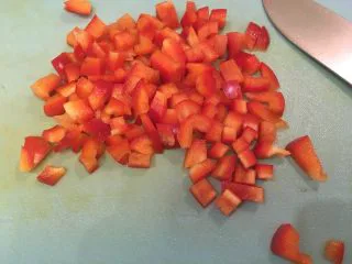 普罗旺斯风味番茄烩大虾,再切丁